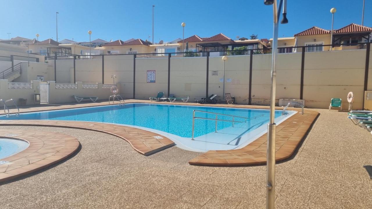 Brisa Marina - Vista Golf 2 - Wifi - Swimming Pool Villa Caleta De Fuste Ngoại thất bức ảnh